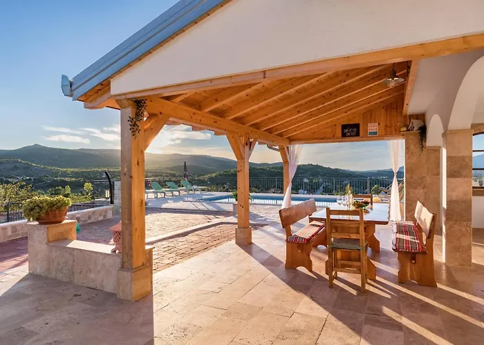 Villa Sinodium Umljanovic